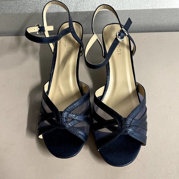 Paradox London Women's Navy Shimmer Wide Fit Kitten Heel Sandal - Size 10M - Picture 3 of 9